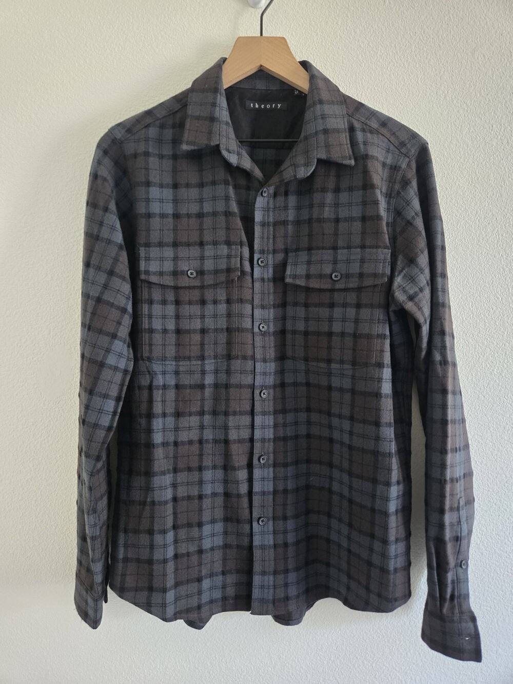 Theory Mens Wool Cotton Flannel Shacket Overshirt Size Small Gray Blue Plaid
